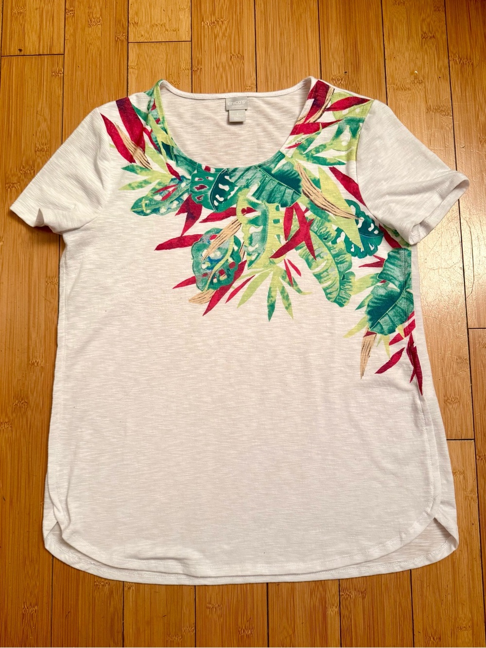 Chico’s Zenergy Tropical Leaf Short Sleeve Top Size 1 (M)